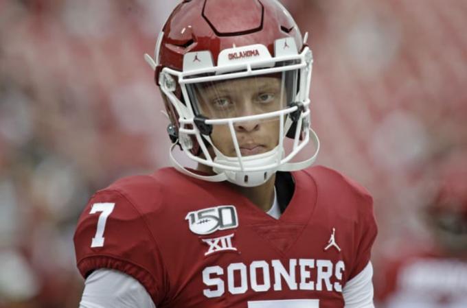 Oklahoma Sooners vs. Tennessee Volunteers at Memorial Stadium Oklahoma